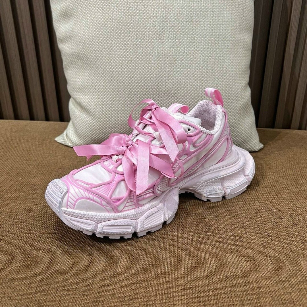 баленсиага кроссовки розовые,кроссовки balenciaga,женские кроссовки balenciaga track trainer pink,розовые кроссовки,женские кроссовки