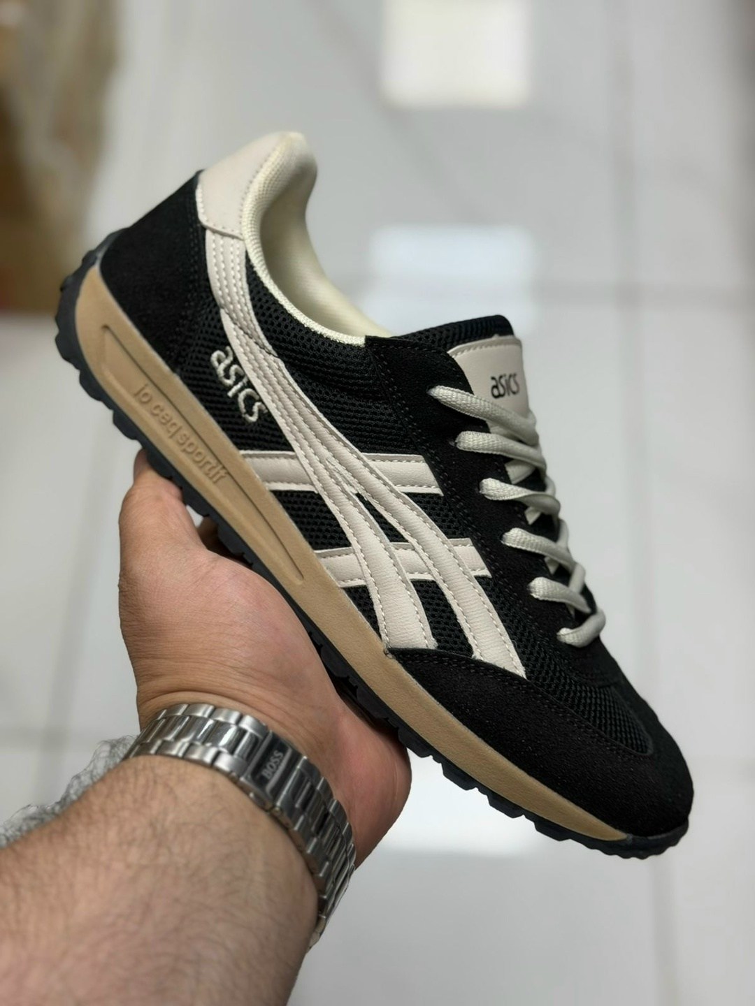 ,кроссовки asics tiger runner,кроссовки мужские asics,asics onitsuka tiger,мужской кроссовки
