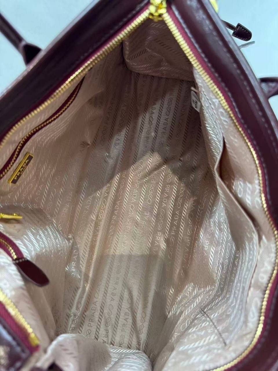 сумка,сумка prada,сумки прада,женская сумка prada,женская сумка