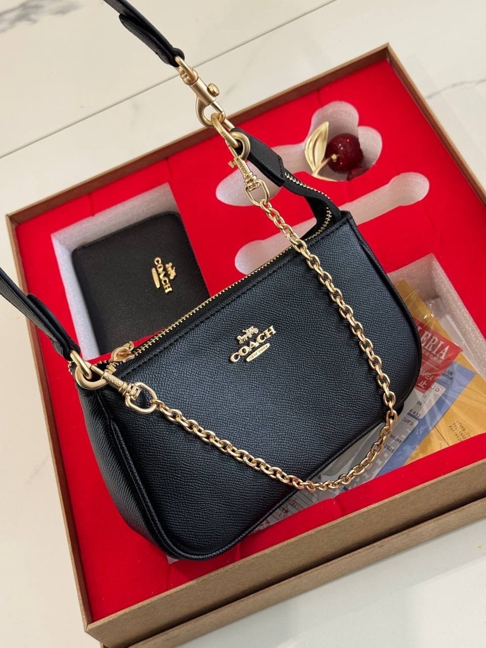 сумка coach,coach handbag,модная сумка,женская сумка,coach сумка на плечо