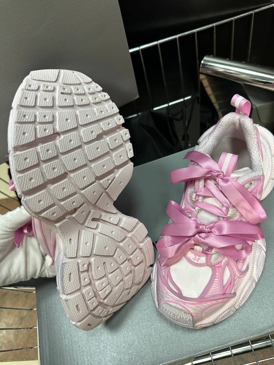 кроссовки женские balenciaga,баленсиага кроссовки розового цвета,balenciaga кроссовки,женские кроссовки balenciaga premium pink,кроссовки баленсиага розовые
