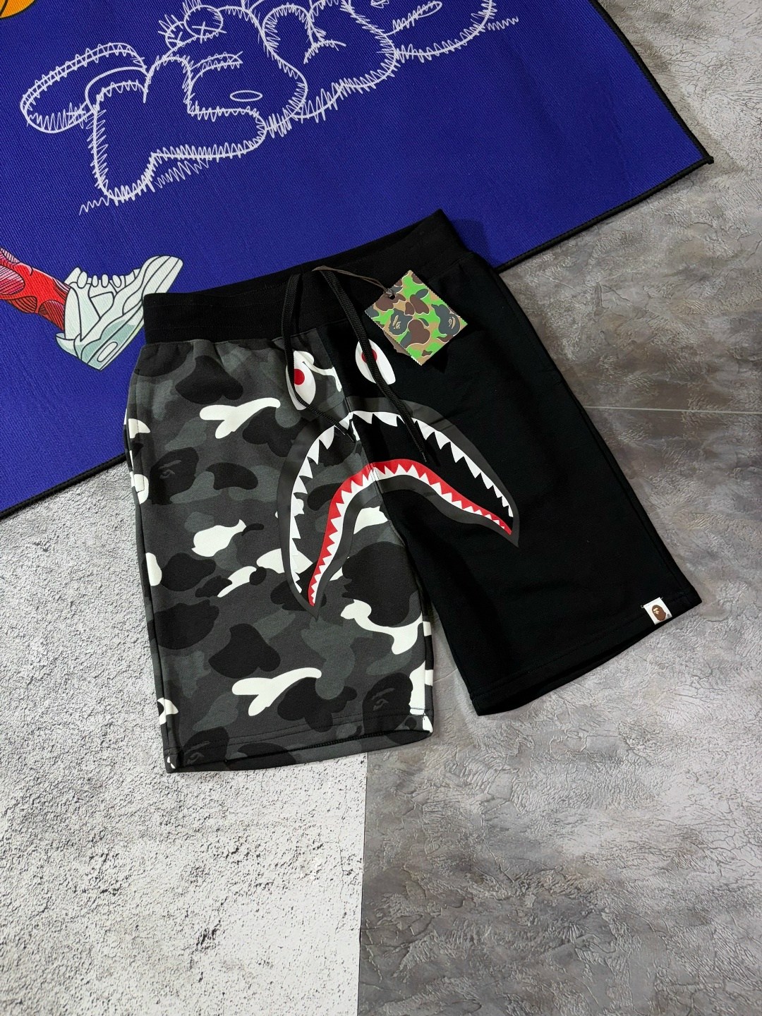 шорты бейп шарк,шорты бейп,шорты bape,шорты мужские,камуфляжные шорты