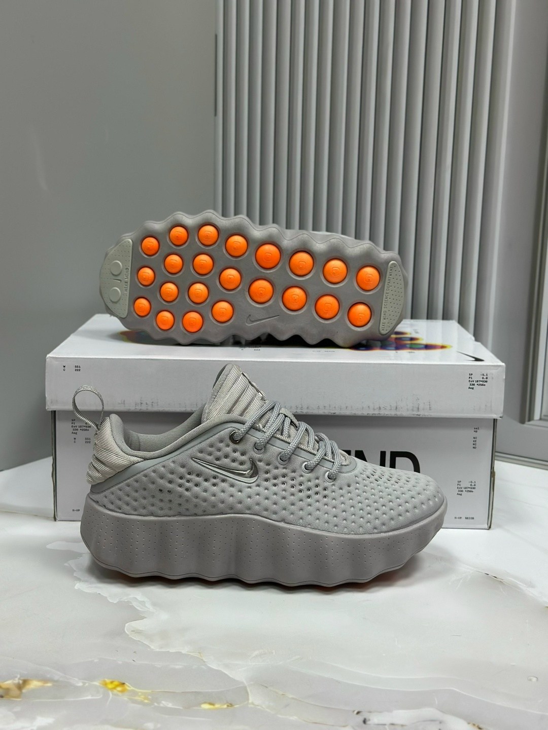 кроссовки,,спортивная ,женские кроссовки,кроссовки nike