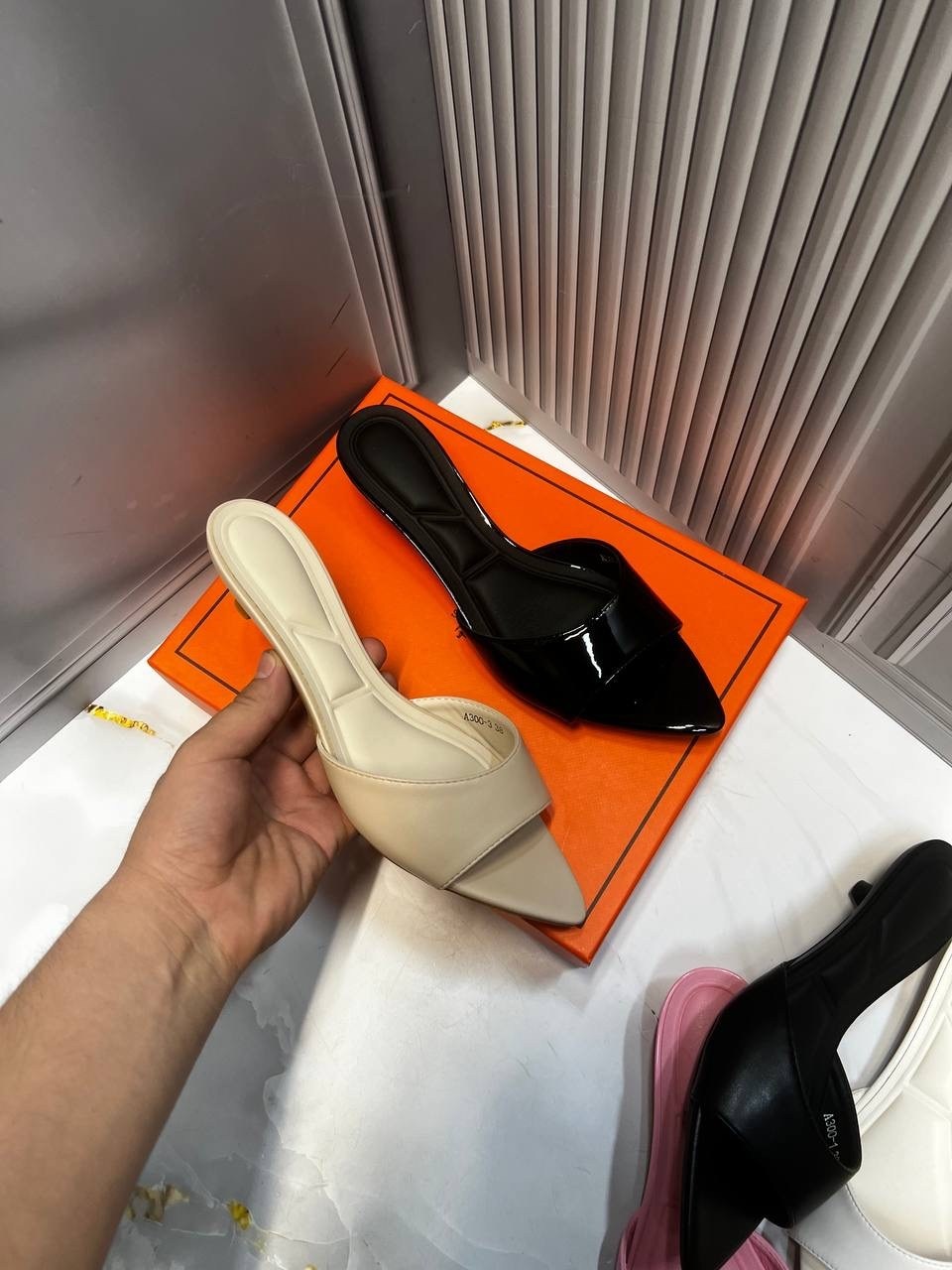 ,замшевые босоножки,босоножки hermes, женская,мюли женские