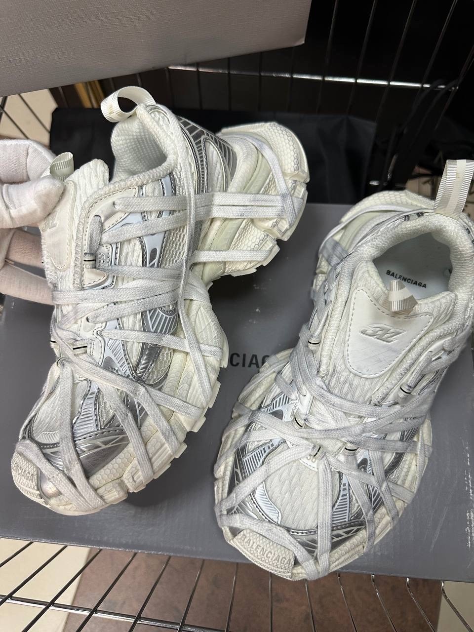 кроссовки баленсиага женские оригинал,кроссовки 3xl extreme lace массивные на шнуровке balenciaga,кроссовки balenciaga,баленсиага кроссовки 16 см подошва,кроссовки женские balenciaga