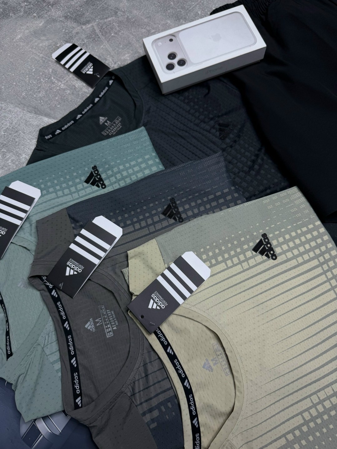 футболка мужская adidas,мужская футболка,футболки адидас,футболки для мужчин