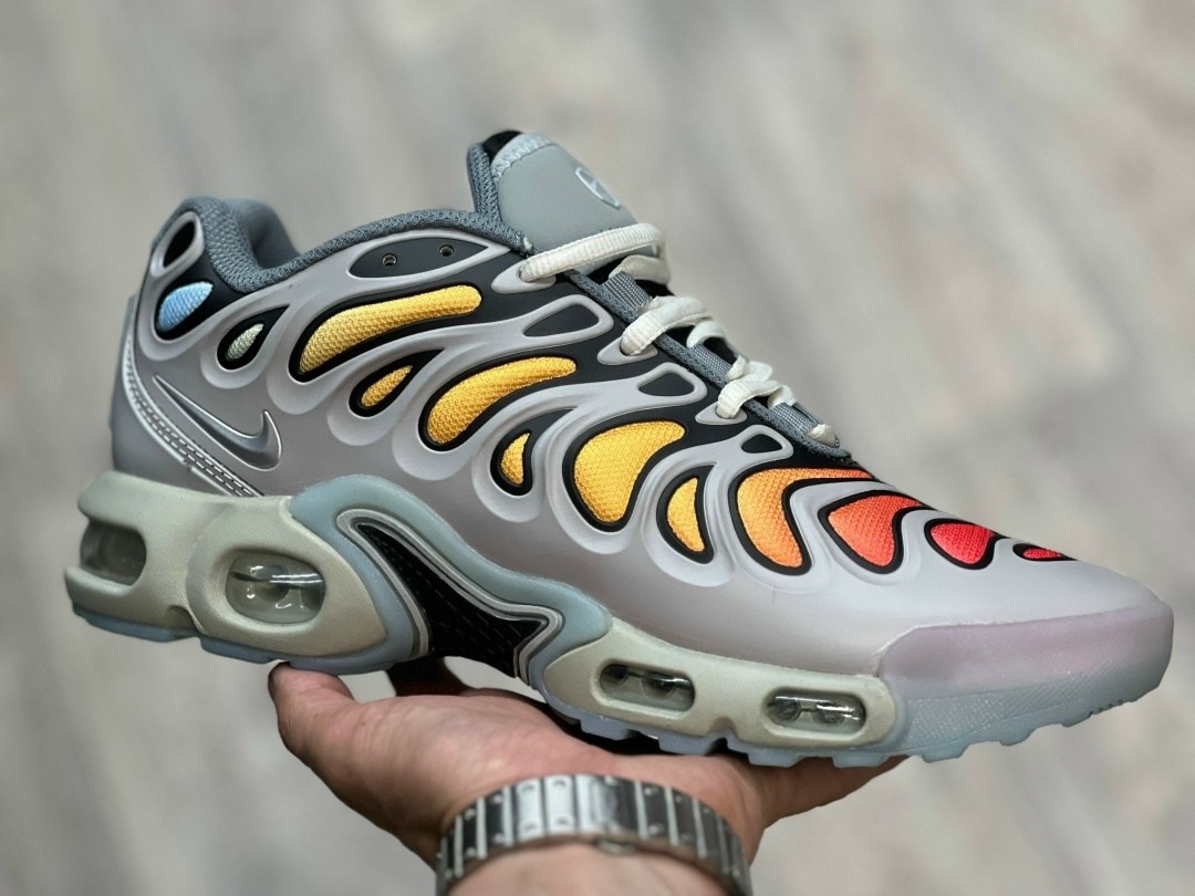 кроссовки nike air max plus tn,кроссовки nike air max plus drift,кроссовки nike air max plus,мужские кроссовки nike air max tn plus drift black/white,nike air max plus tn
