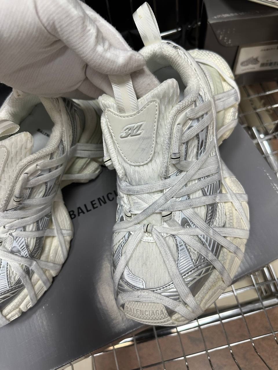 кроссовки баленсиага женские оригинал,кроссовки 3xl extreme lace массивные на шнуровке balenciaga,кроссовки balenciaga,баленсиага кроссовки 16 см подошва,кроссовки женские balenciaga