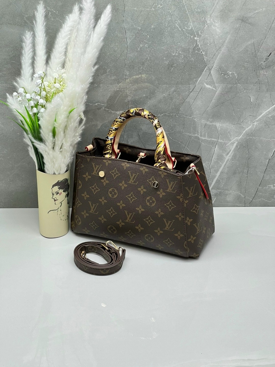 сумка женская louis vuitton,louis vuitton сумка,сумка-тоут louis vuitton riverside,сумка от луи виттон,сумка луи виттон монтейн
