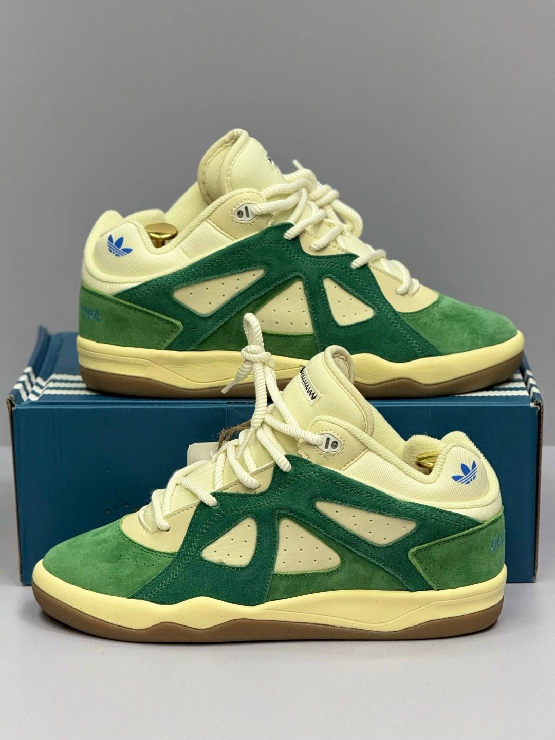 кроссовки adidas,кроссовки,оригинальные кроссовки,брендовые кроссовки,кроссовки adidas adimatic