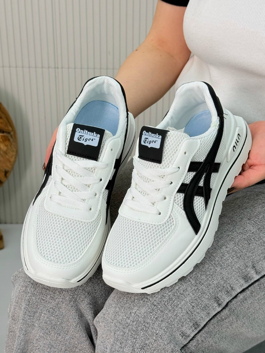 ,кроссовки женскиe,кроссовки adidas,кроссовки adidas женские,кроссовки адидас
