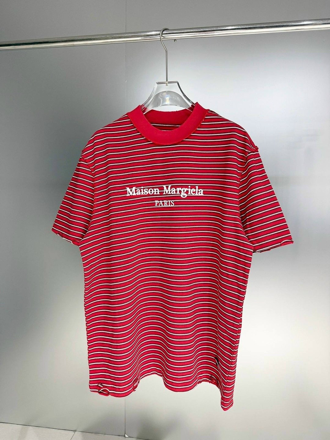 футболка guess asap rocky,футболка,футболка в полоску,футболка майка