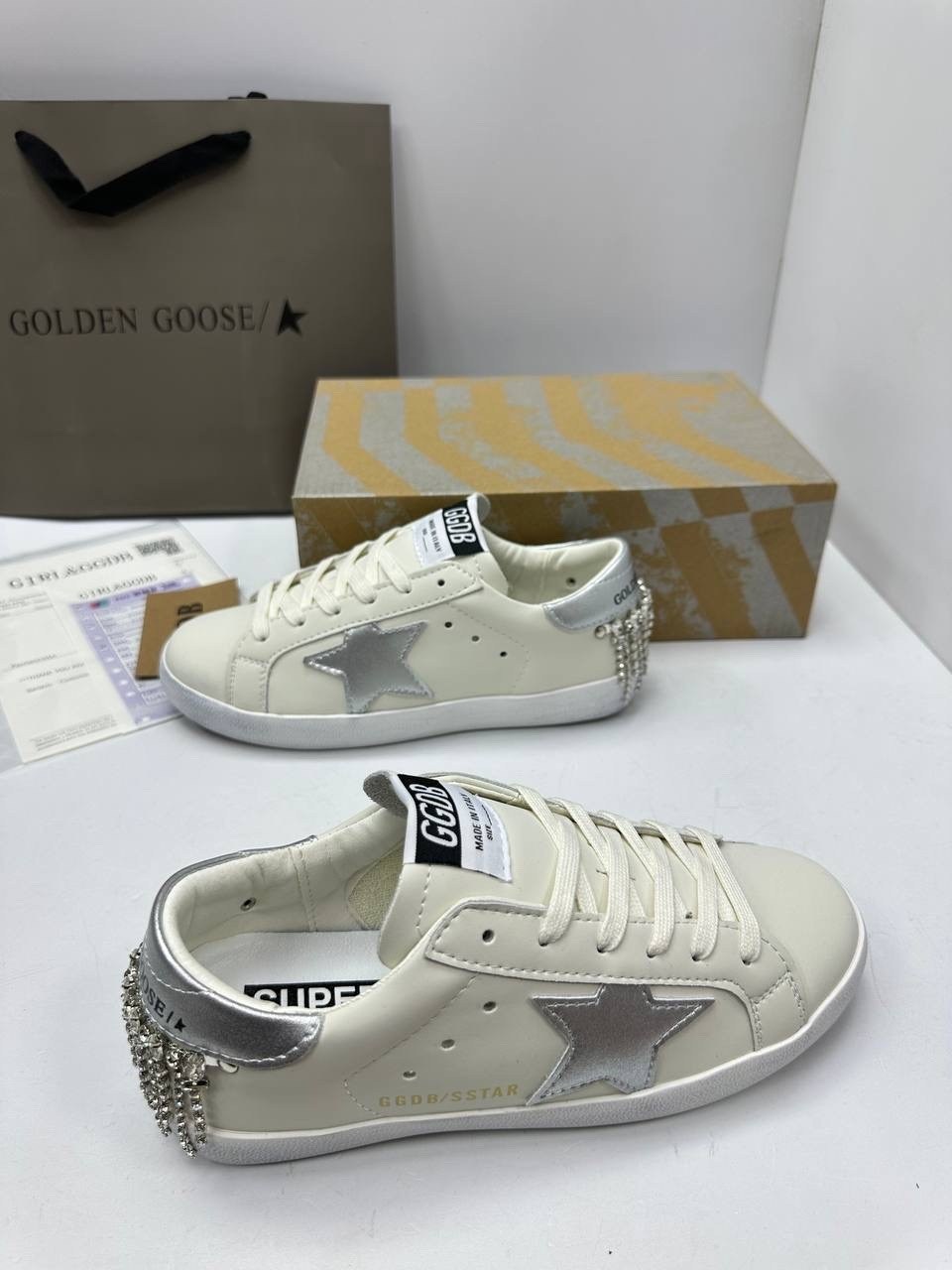 кожаные кеды golden goose superstar premium,golden goose кроссовки,кеды golden goose женские,кеды golden goose,женские кожаные кроссовки golden goose super-star premium - white / silver