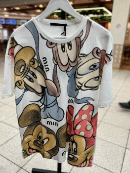 Футболка