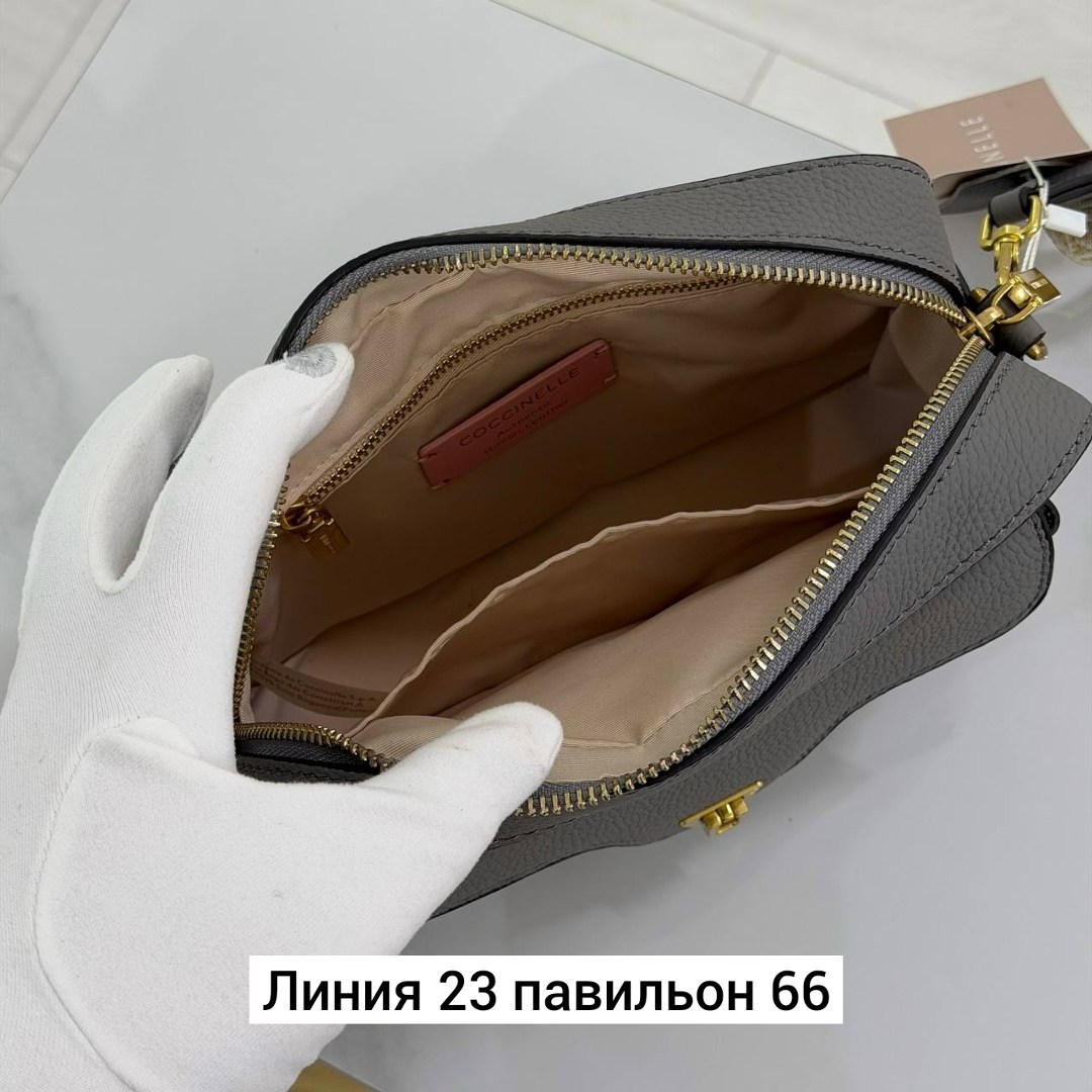 сумка coccinelle,сумки женская,сумка,сумка женская coccinelle,сумки аксессуары