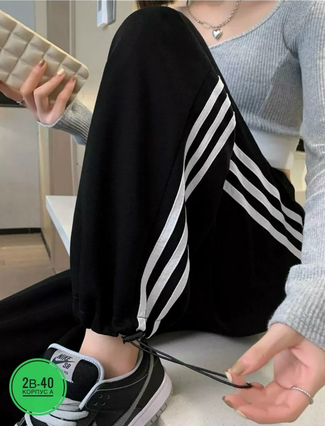 спортивные брюки женские adidas originals,спортивные штаны женские широкие,спортивные штаны широкие,брюки спортивные женский,брюки спортивные