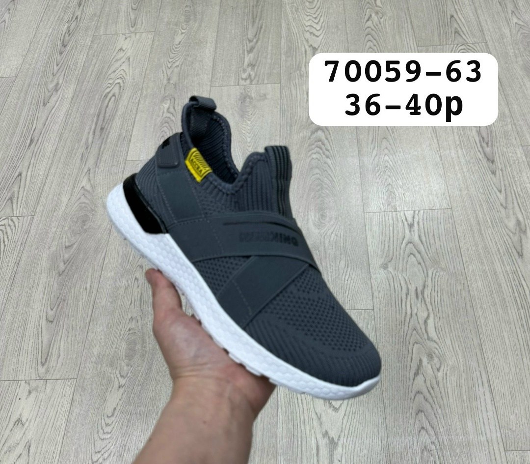 кроссовки,спортивная ,мужская  кроссовки,кроссовка,кроссовки adidas