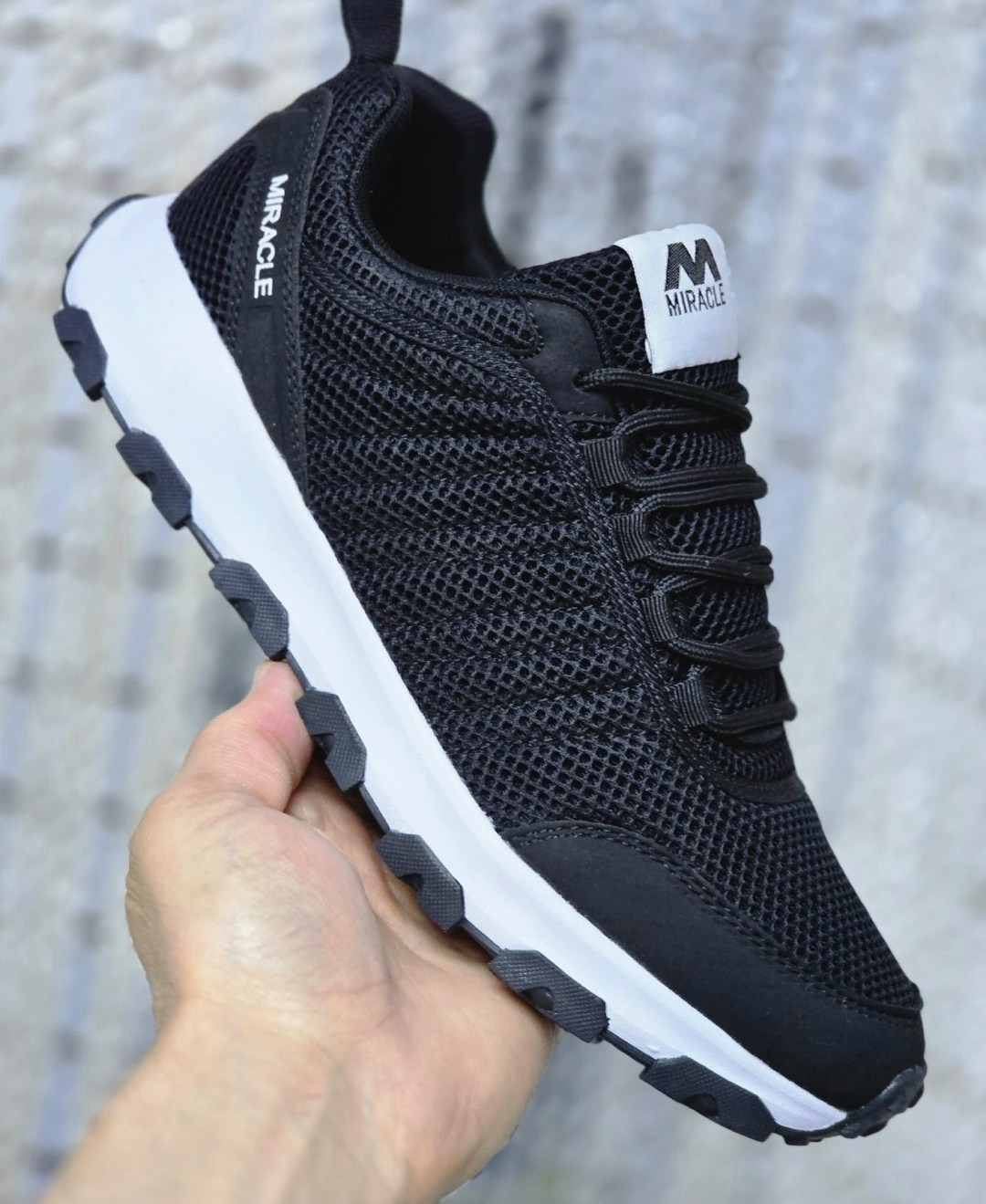кроссовки,кроссовка мужской,мужские кроссовки,спортивные кроссовки,кроссовки теплые