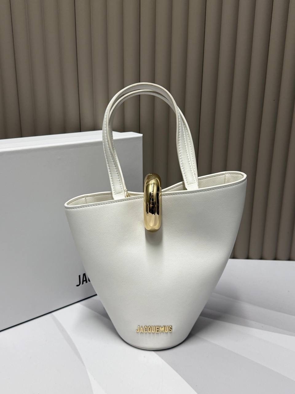 сумка jacquemus,сумка ведро,кожаная сумка-тоут jacquemus le petit bambola черный,сумка,сумки женская