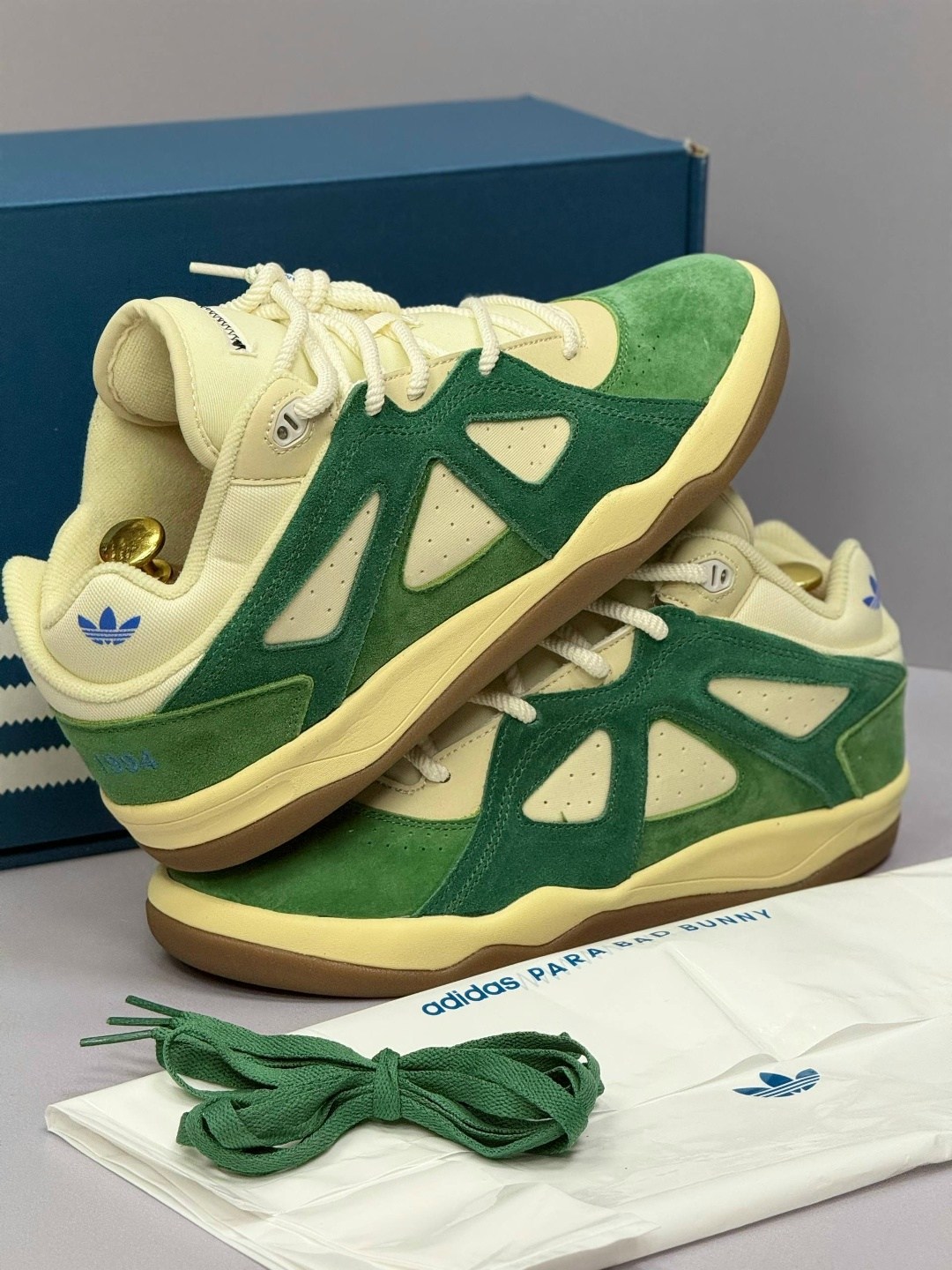 кроссовки adidas,кроссовки,оригинальные кроссовки,брендовые кроссовки,кроссовки adidas adimatic