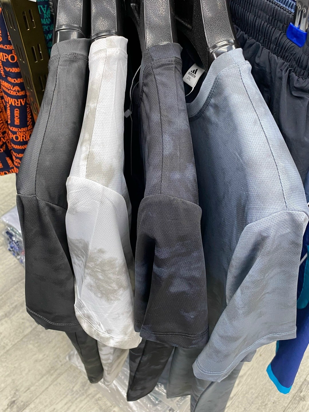 футболка мужская adidas,футболка спортивная adidas,adidas футболка спортивная feelstrcamo tee,мужские майки adidas,adidas футболка