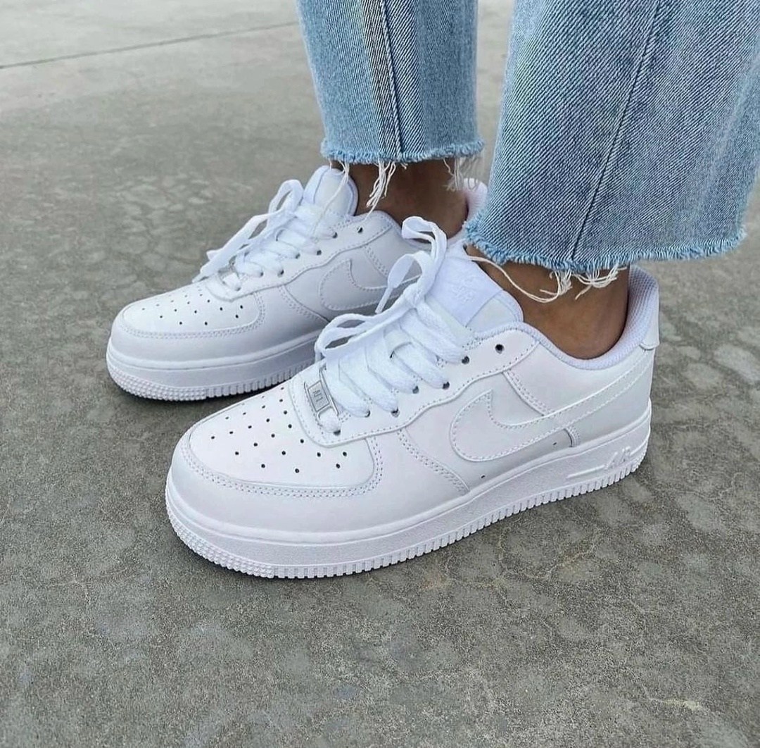 кроссовки женские nike air force 1,реплика кроссовки найк женские,кроссовки айр форс,кроссовки белые,кроссовки nike air force 1
