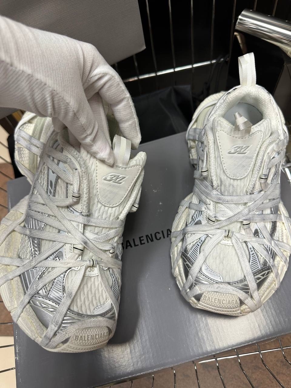 кроссовки баленсиага женские оригинал,кроссовки 3xl extreme lace массивные на шнуровке balenciaga,кроссовки balenciaga,баленсиага кроссовки 16 см подошва,кроссовки женские balenciaga