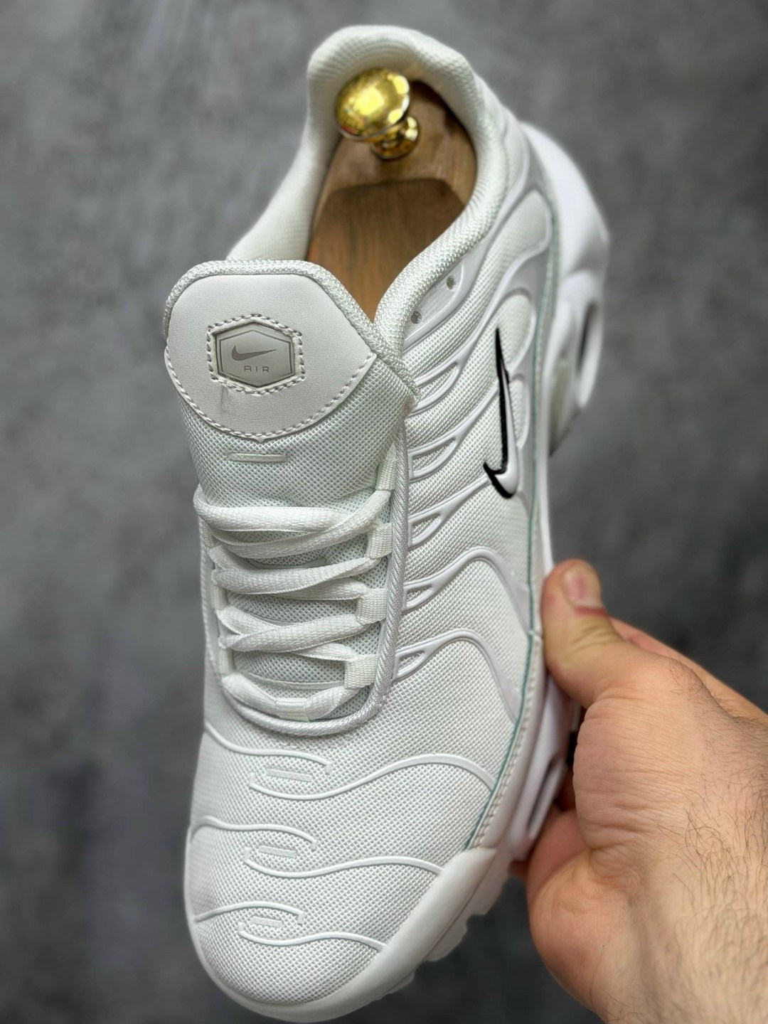 кроссовки nike air max tn plus,nike air max plus tn мужские кроссовки белые,мужские кроссовки nike air max tn plus,кроссовки мужские nike air max plus,nike air max plus tn white