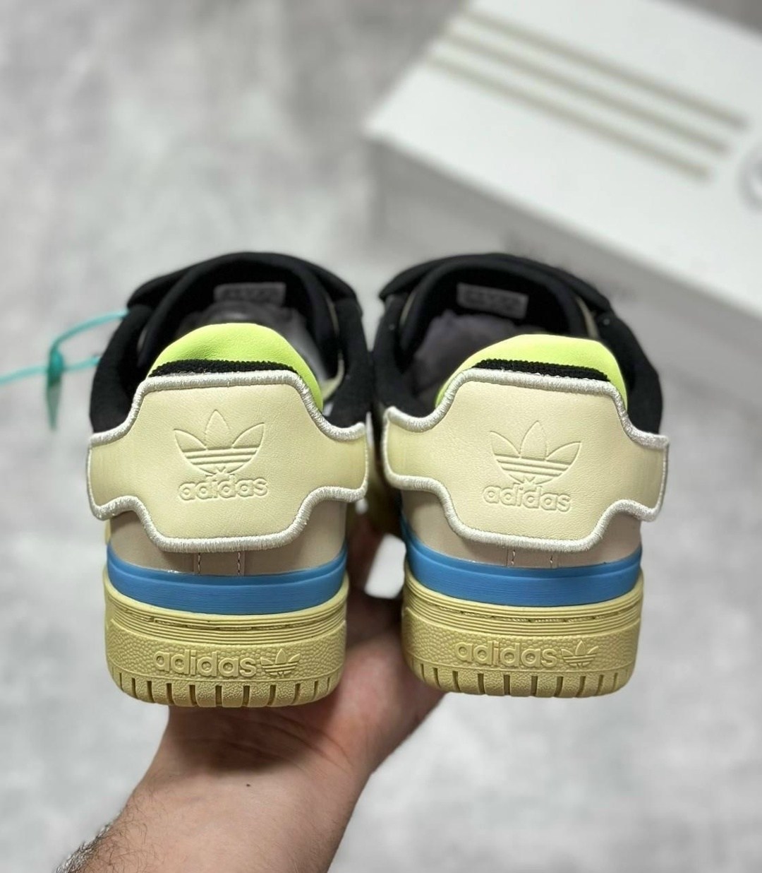 адидас кроссовки,кроссовки adidas,адидас бад банни,кроссовки адидас бэд банни кроссовки,кроссовки