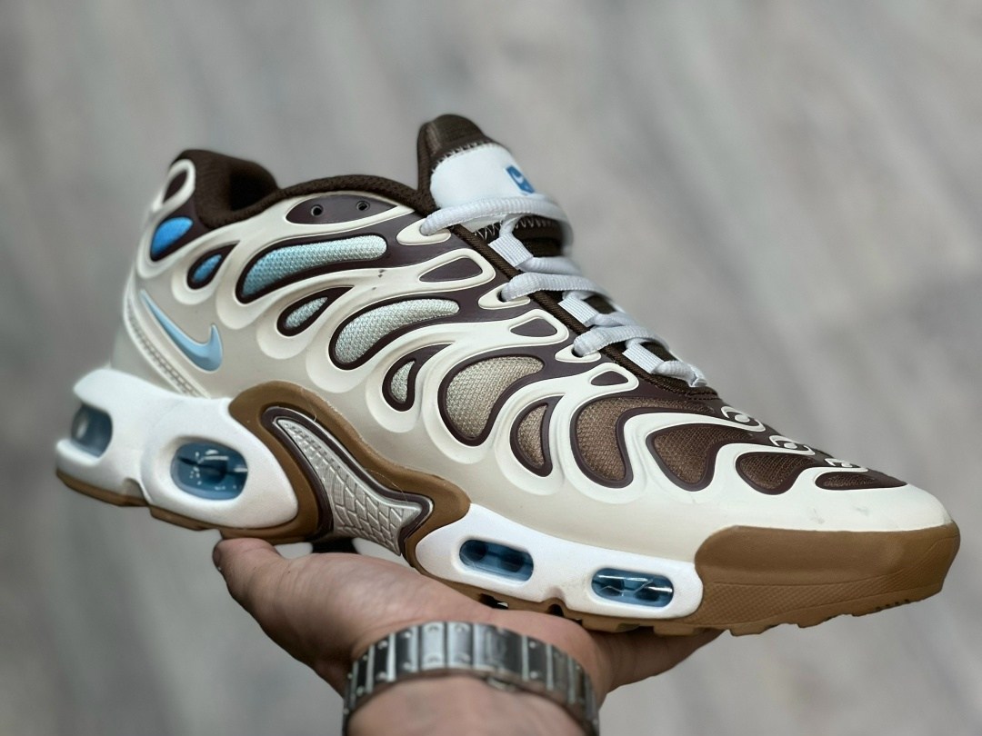 кроссовки nike air max plus tn,кроссовки nike air max plus drift,кроссовки nike air max plus,мужские кроссовки nike air max tn plus drift black/white,nike air max plus tn