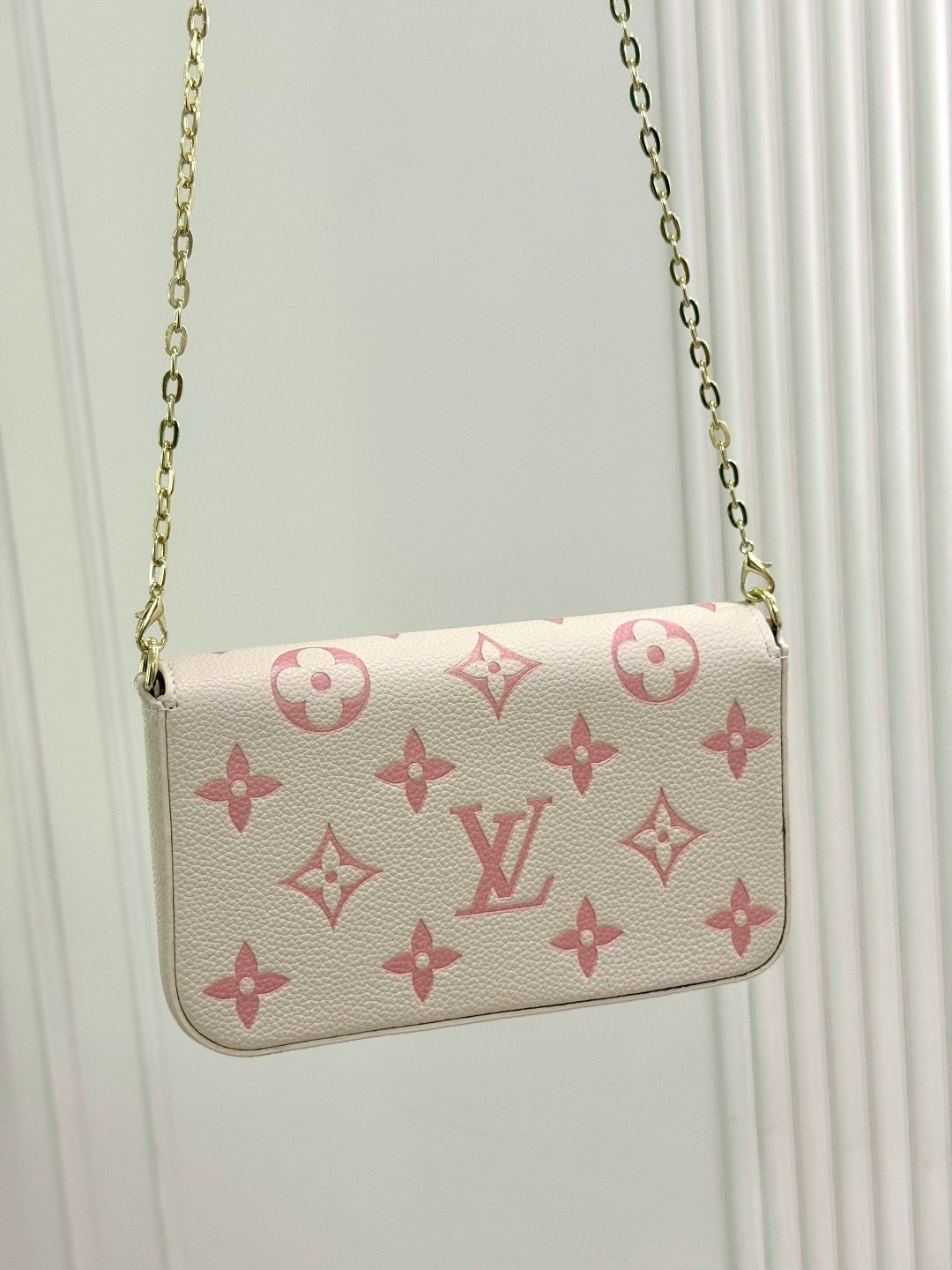 сумка на плечо louis vuitton,louis vuitton сумка,сумка-клатч louis vuitton pochette felicie,комплект сумка,клатч луи виттон