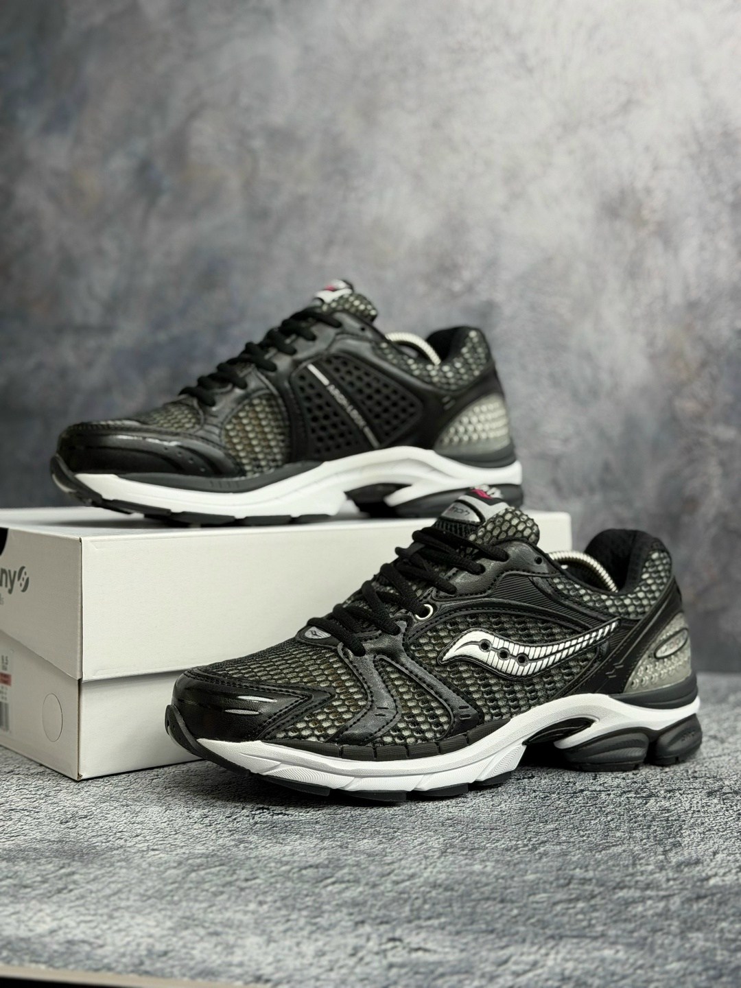 saucony progrid triumph 4,кроссовки saucony progrid triumph 4,saucony кроссовки,saucony triumph,saucony originals