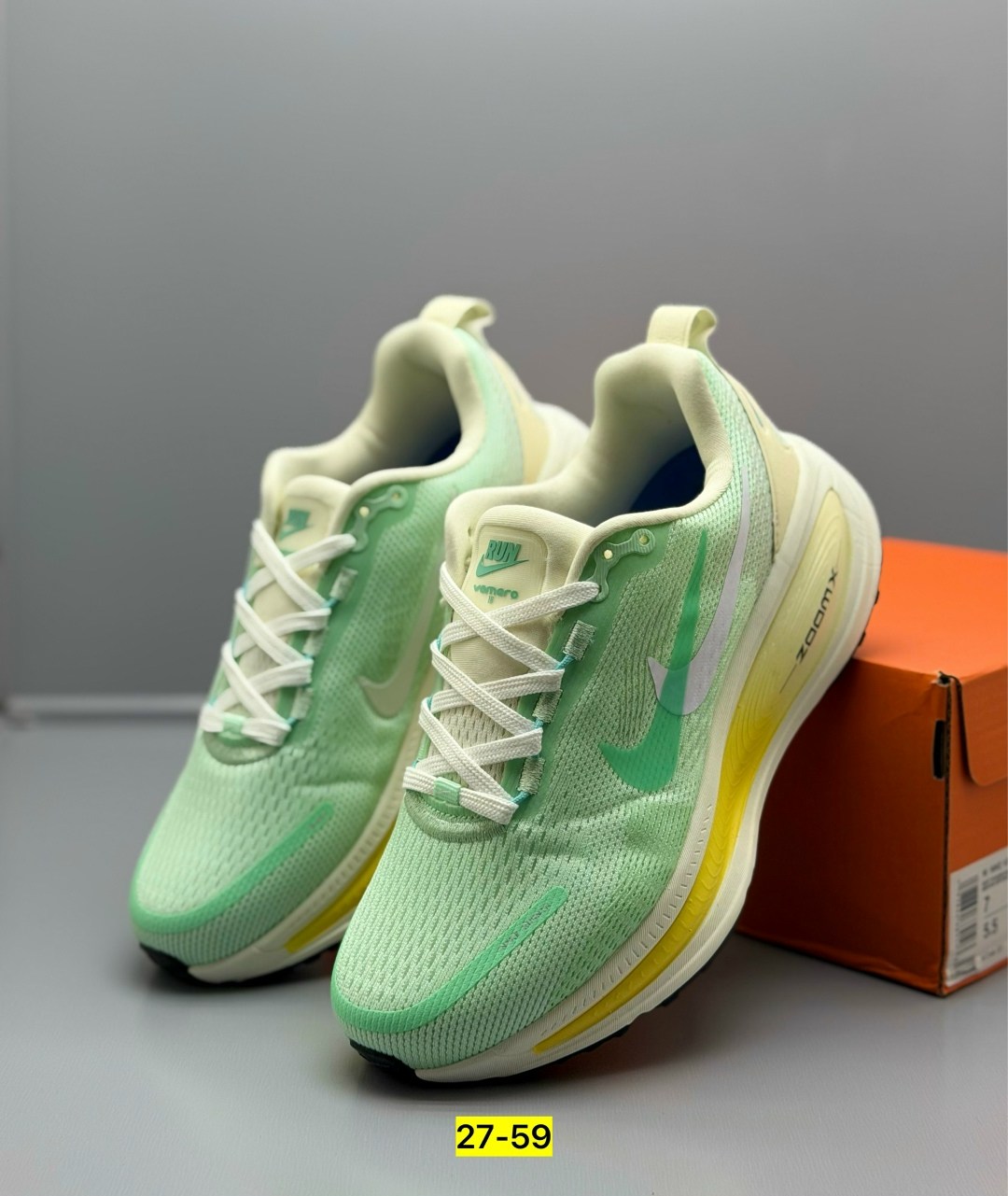 кроссовки,кроссовки nike,кроссовки мужские женские,спортивная ,кроссовки nike vomero