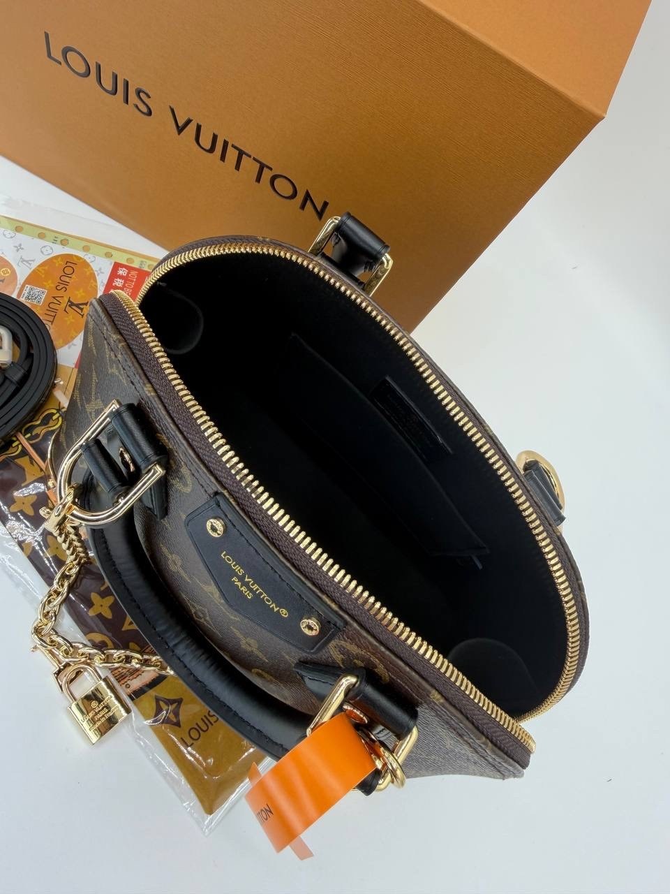 сумка louis vuitton,louis vuitton alma bb,сумка louis vuitton женская,alma louis vuitton,сумка луи виттон черная женская
