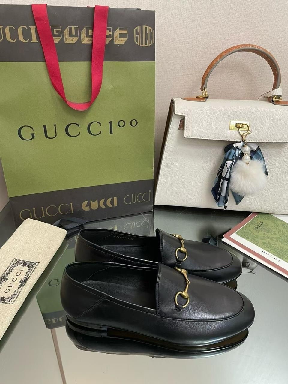 лоферы гуччи женские оригинал,лоферы женские gucci,кожаные лоферы gucci,лоферы gucci,лоферы gucci horsebit из кожи brixton premium