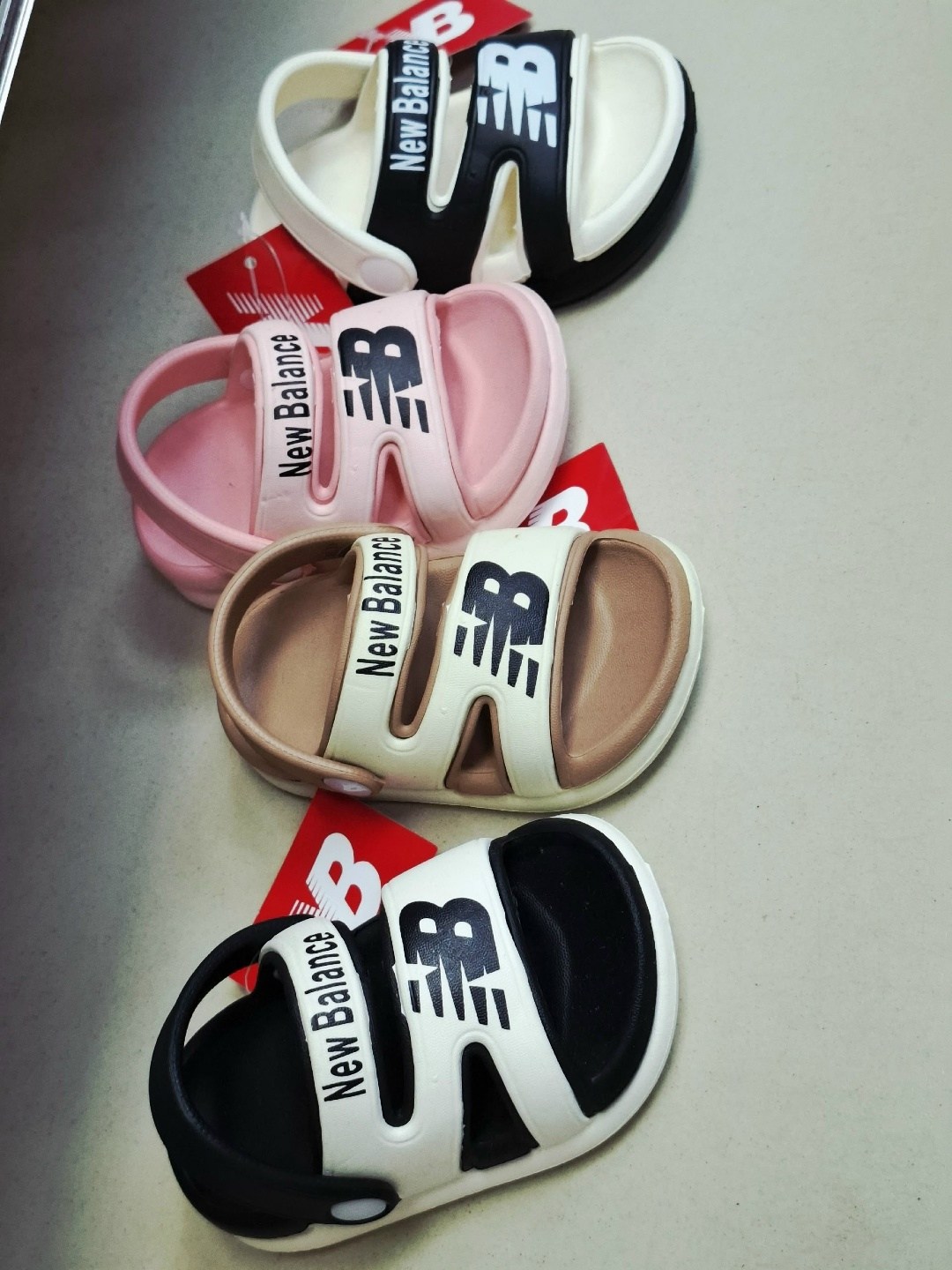 тапочки new balance,шлепанцы new balance,шлепки new balance,сандалии new balance,new balance slippers
