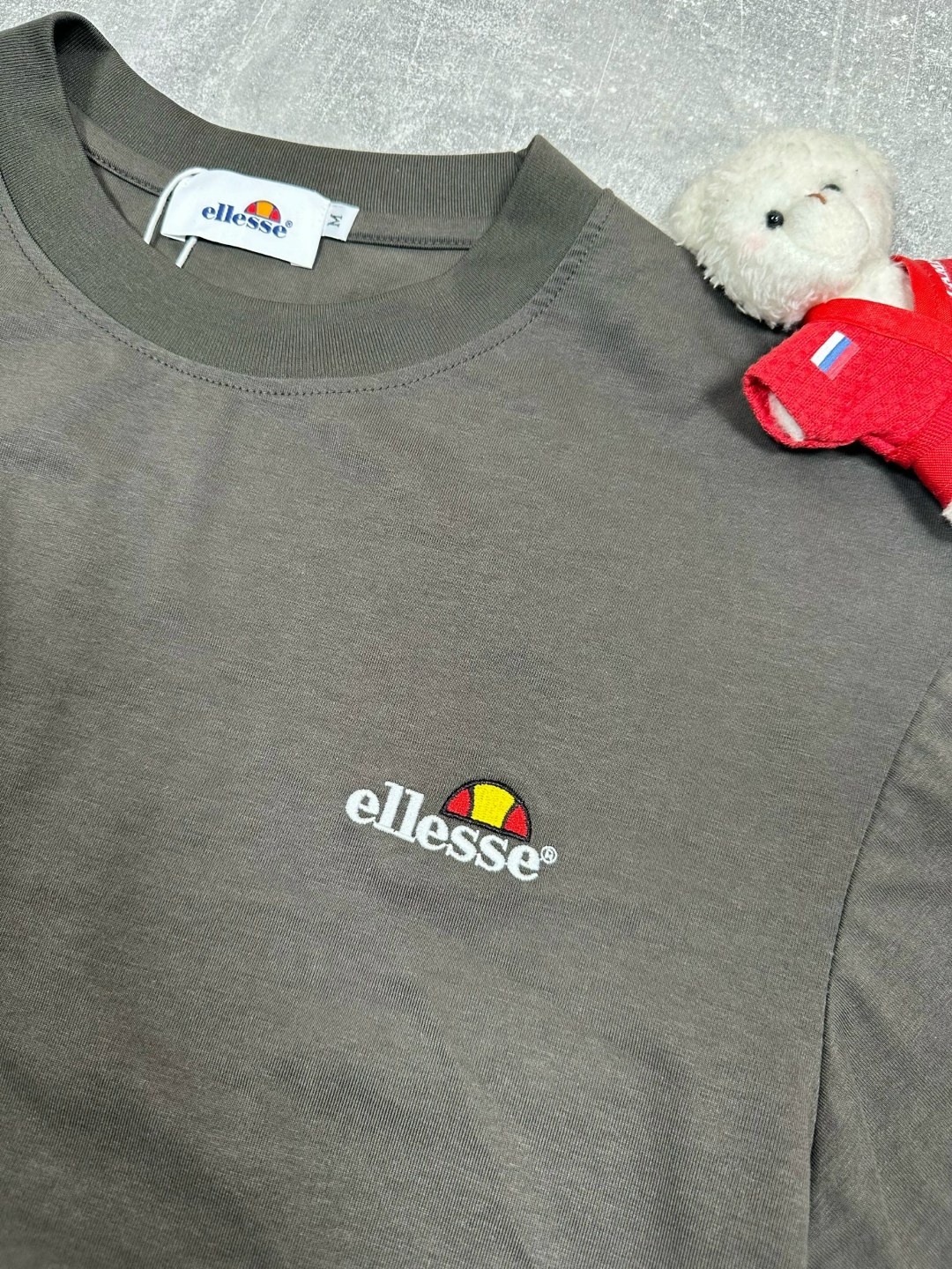 мужские футболки ellesse,женские футболки ellesse,футболка ellesse,футболки мужские,футболки для мужчин