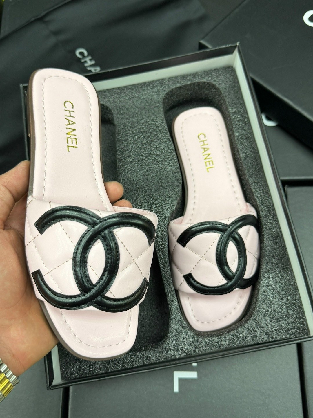 ,chanel slippers,шлепанцы chanel,тапочки шанель,шлепанцы женский chanel