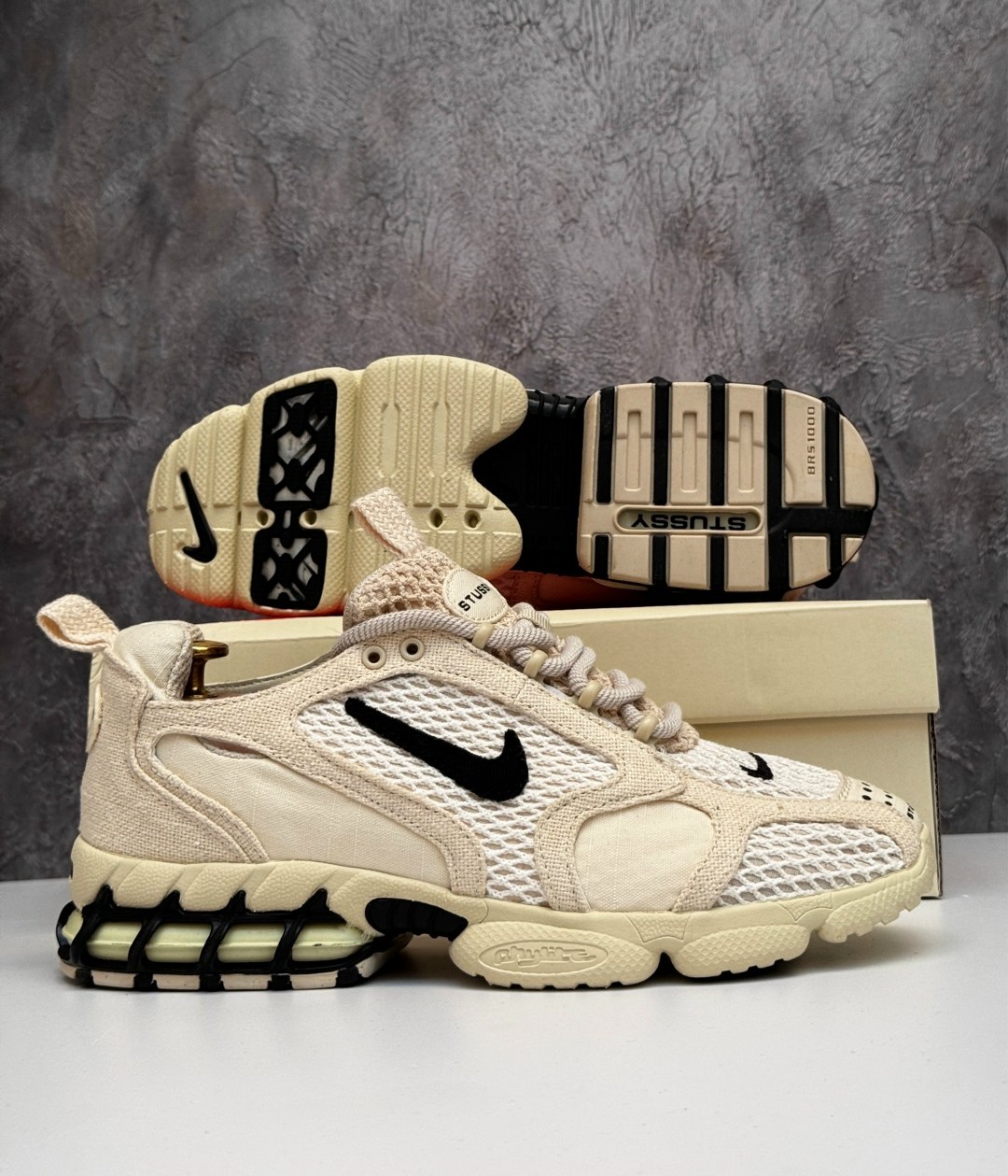 кроссовки nike x stussy air zoom spiridon cage 2,nike air zoom spiridon cage 2 stussy fossil,nike air zoom spiridon cage 2 stussy,кроссовки nike stussy air zoom spiridon cage 2,кроссовки nike stussy a