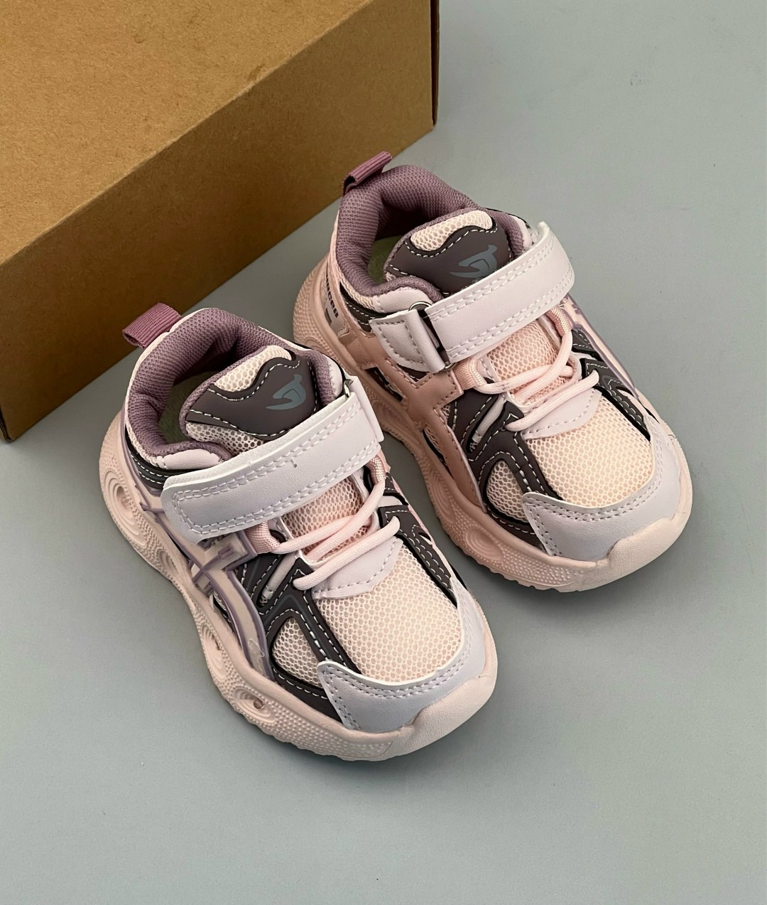 детские кроссовки,спортивная ,кроссовки asics,кроссовка,кроссовки