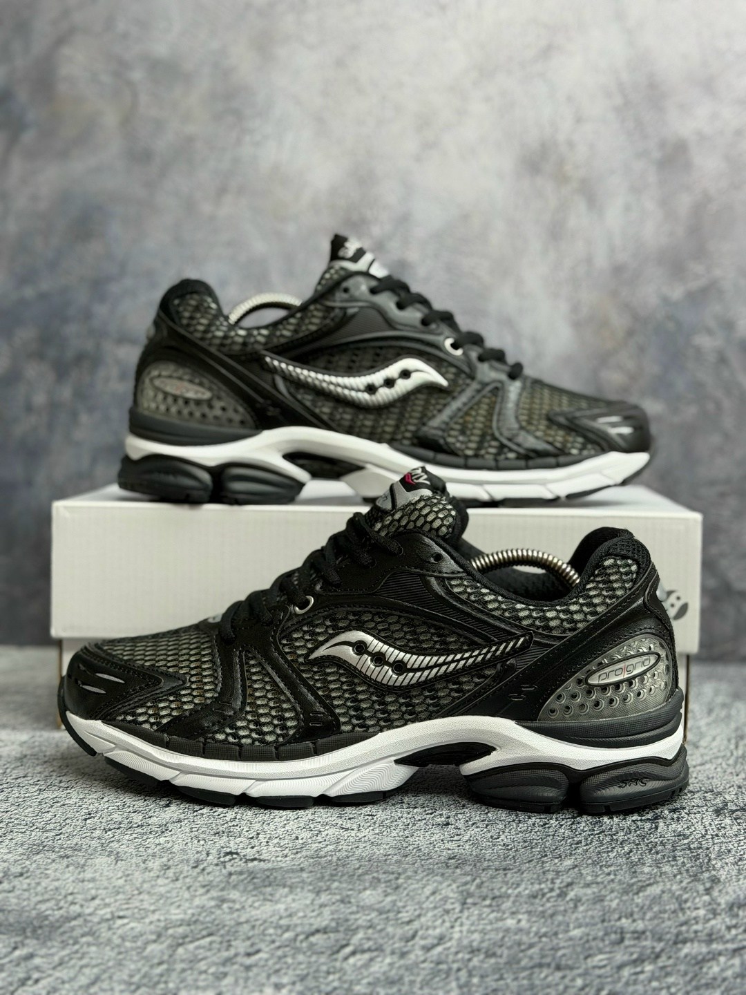 saucony progrid triumph 4,кроссовки saucony progrid triumph 4,saucony кроссовки,saucony triumph,saucony originals