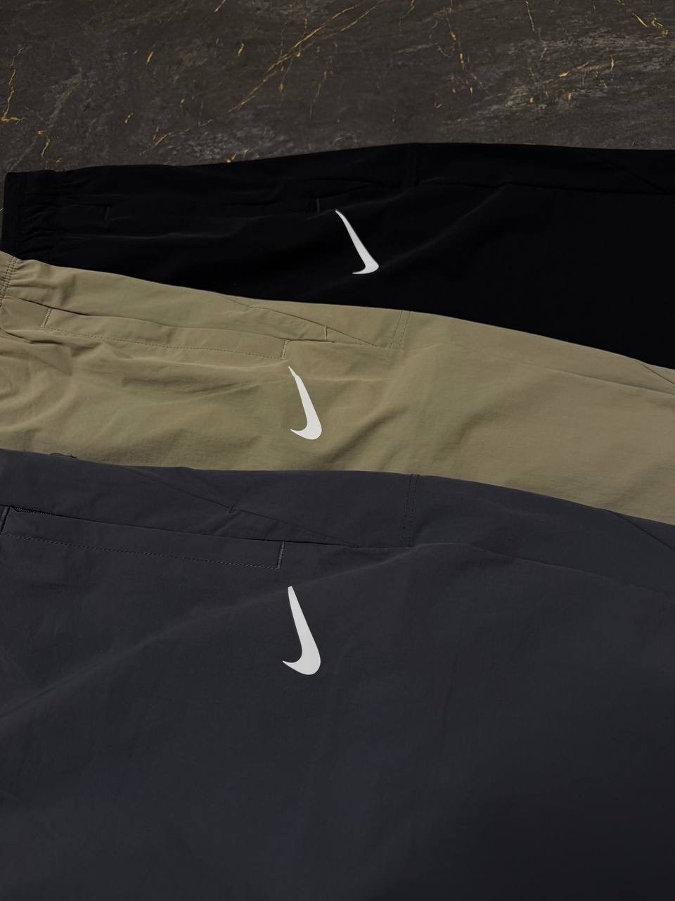 спортивные штаны nike,спортивные штаны nike мужские,спортивные брюки,спортивные штаны,повседневные брюки