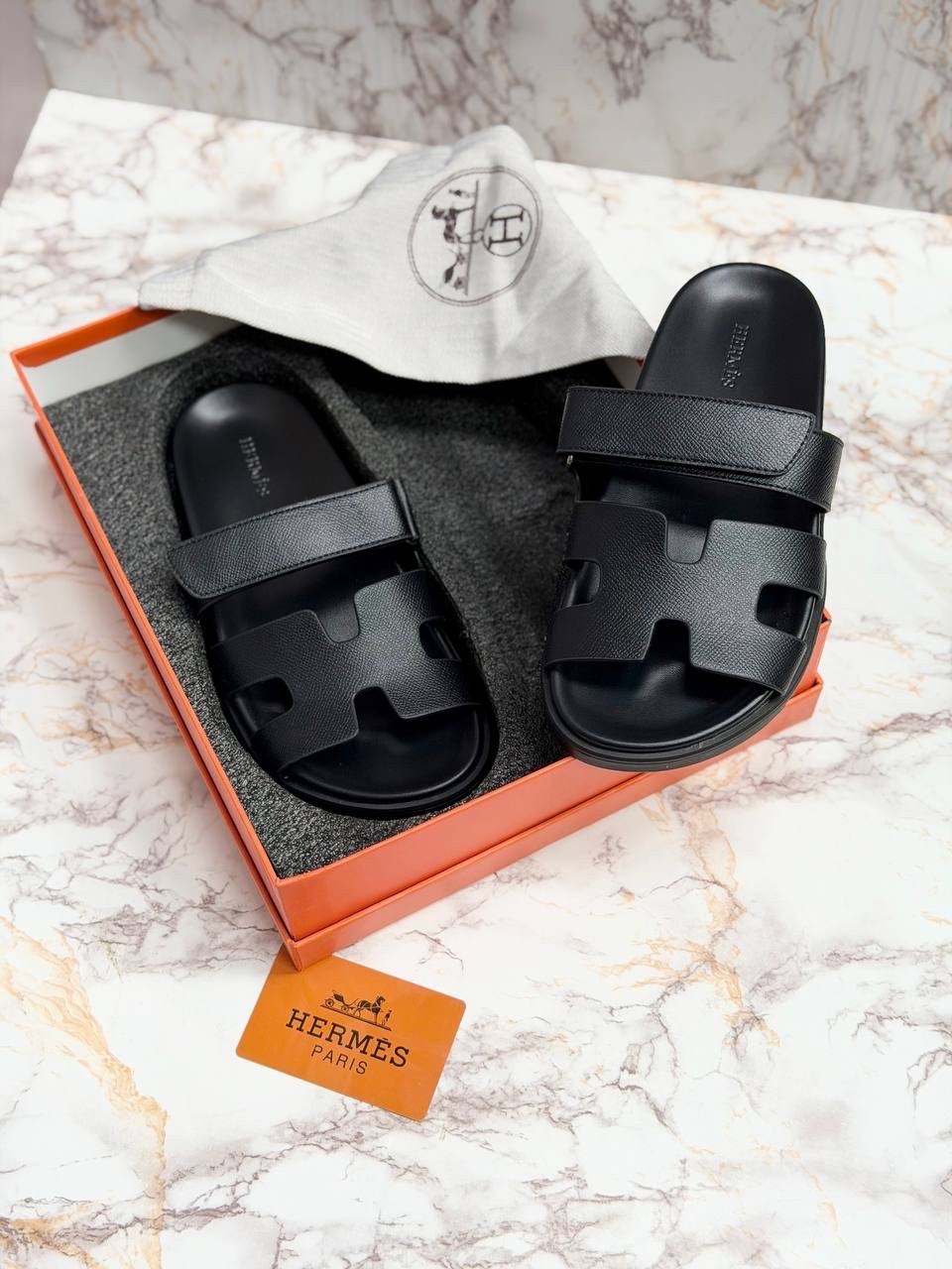 шлепанцы hermes,сандалии hermes,тапочки hermes,шлепки женские hermes,шлепки hermes