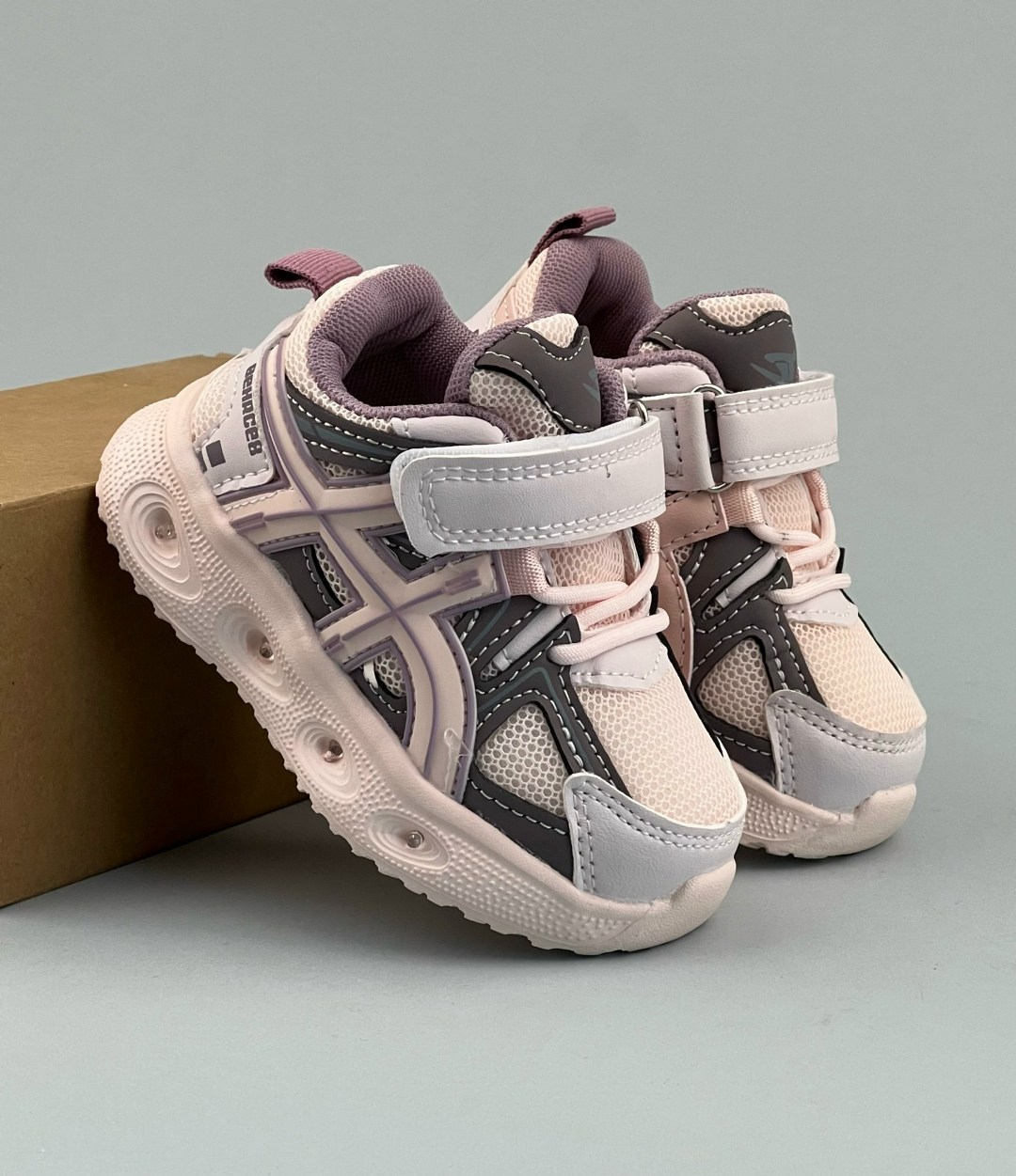 детские кроссовки,спортивная ,кроссовки asics,кроссовка,кроссовки