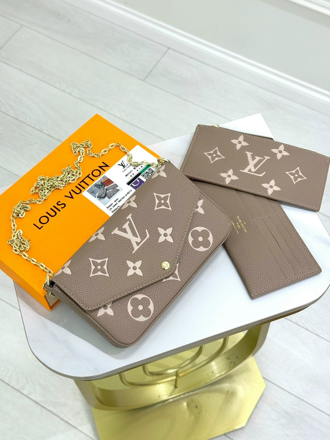 кошелёк луи витон белый,louis vuitton pochette,louis vuitton monogram,louis vuitton multi pochette,louis vuitton сумки