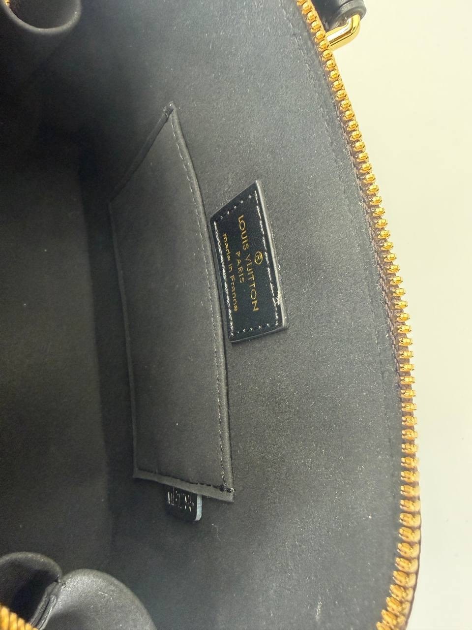 сумка louis vuitton,louis vuitton alma bb,сумка louis vuitton женская,alma louis vuitton,сумка луи виттон черная женская