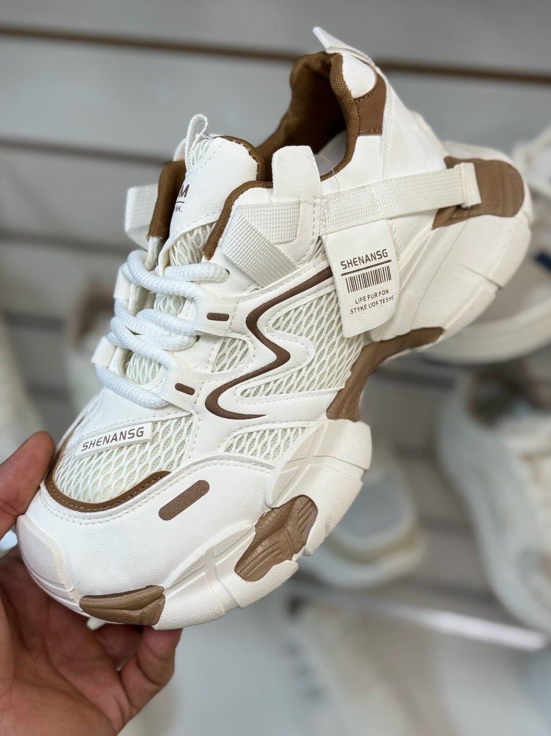 кроссовки женские balenciaga,женские кроссовки,кроссовки модные,кроссовки для женщин,повседневные кроссовки