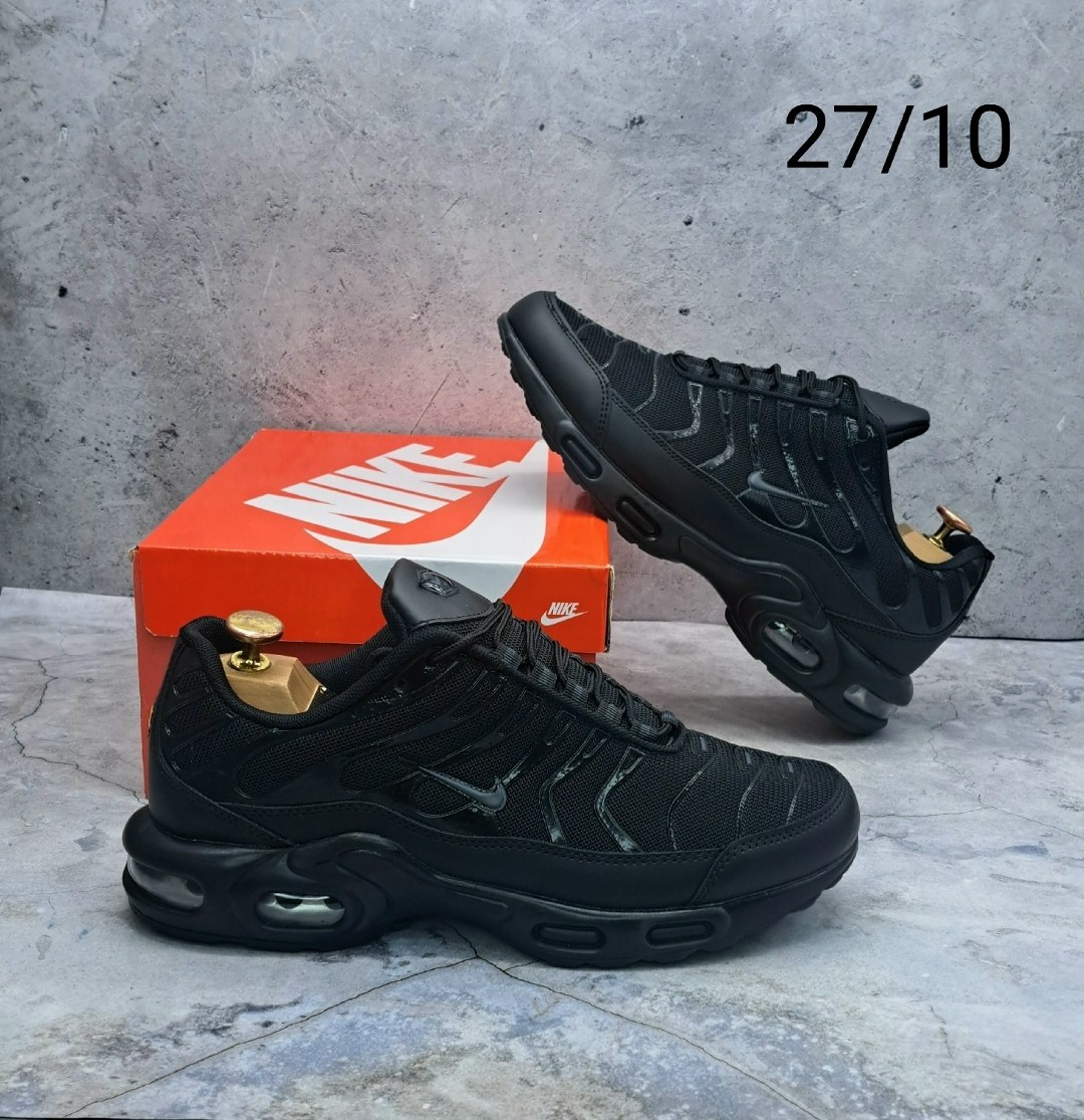 кроссовки nike air max tn plus,nike кроссовки мужские,кроссовки nike air max tn plus мужские,кроссовки,nike tn air max plus black