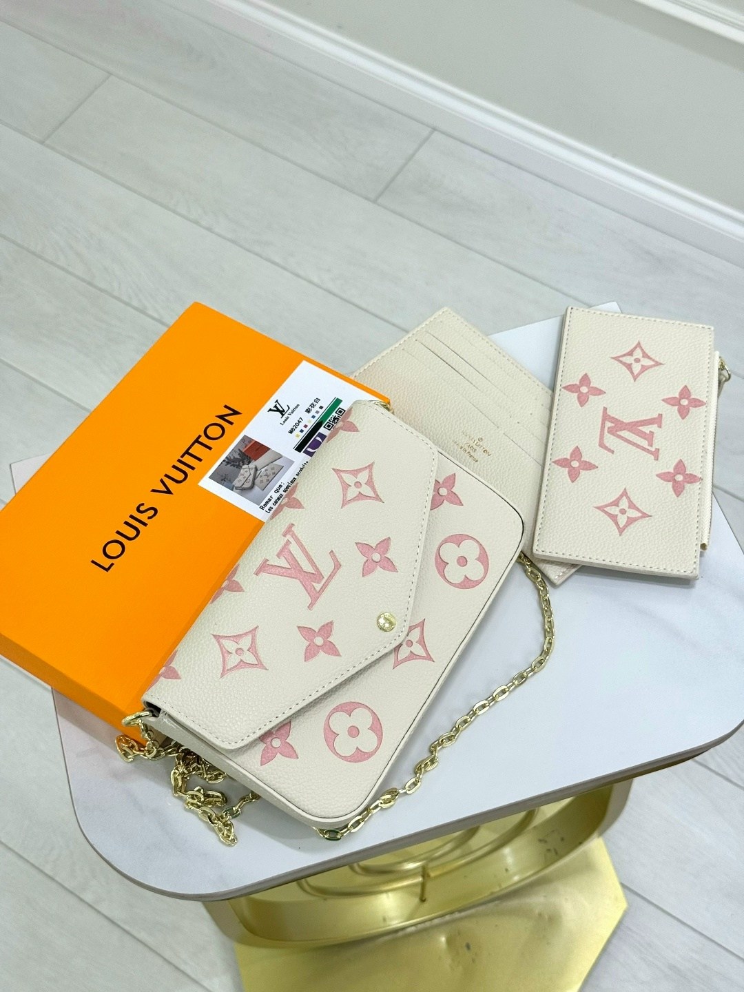 сумка на плечо louis vuitton,louis vuitton сумка,сумка-клатч louis vuitton pochette felicie,комплект сумка,клатч луи виттон