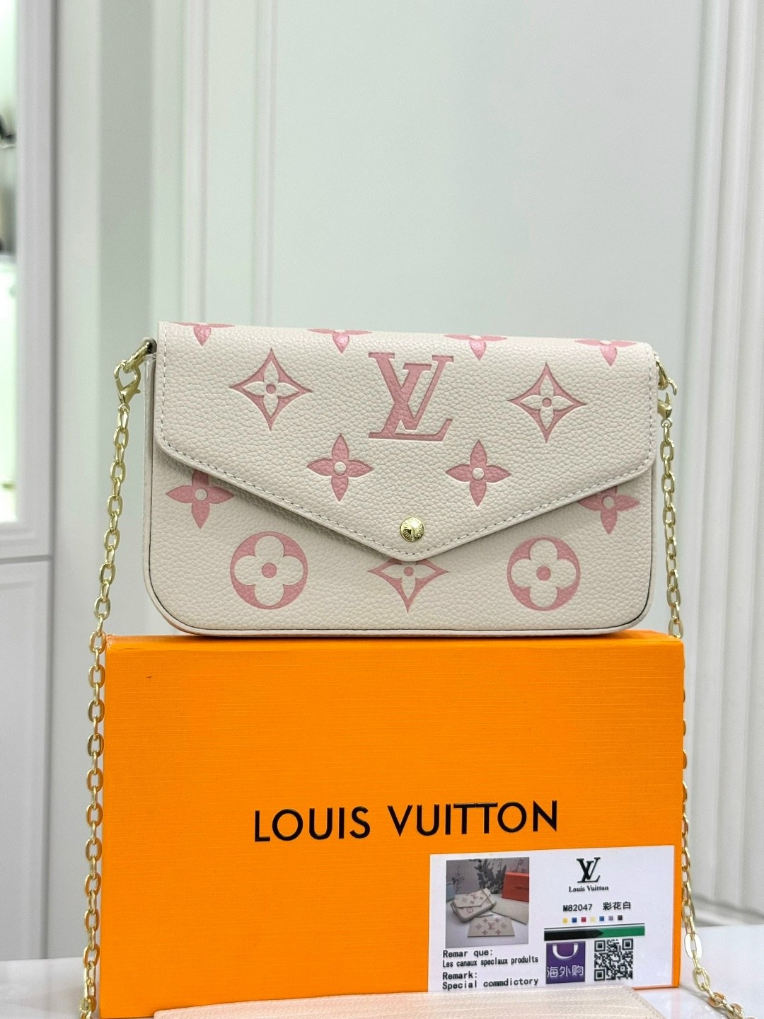 сумка на плечо louis vuitton,louis vuitton сумка,сумка-клатч louis vuitton pochette felicie,комплект сумка,клатч луи виттон